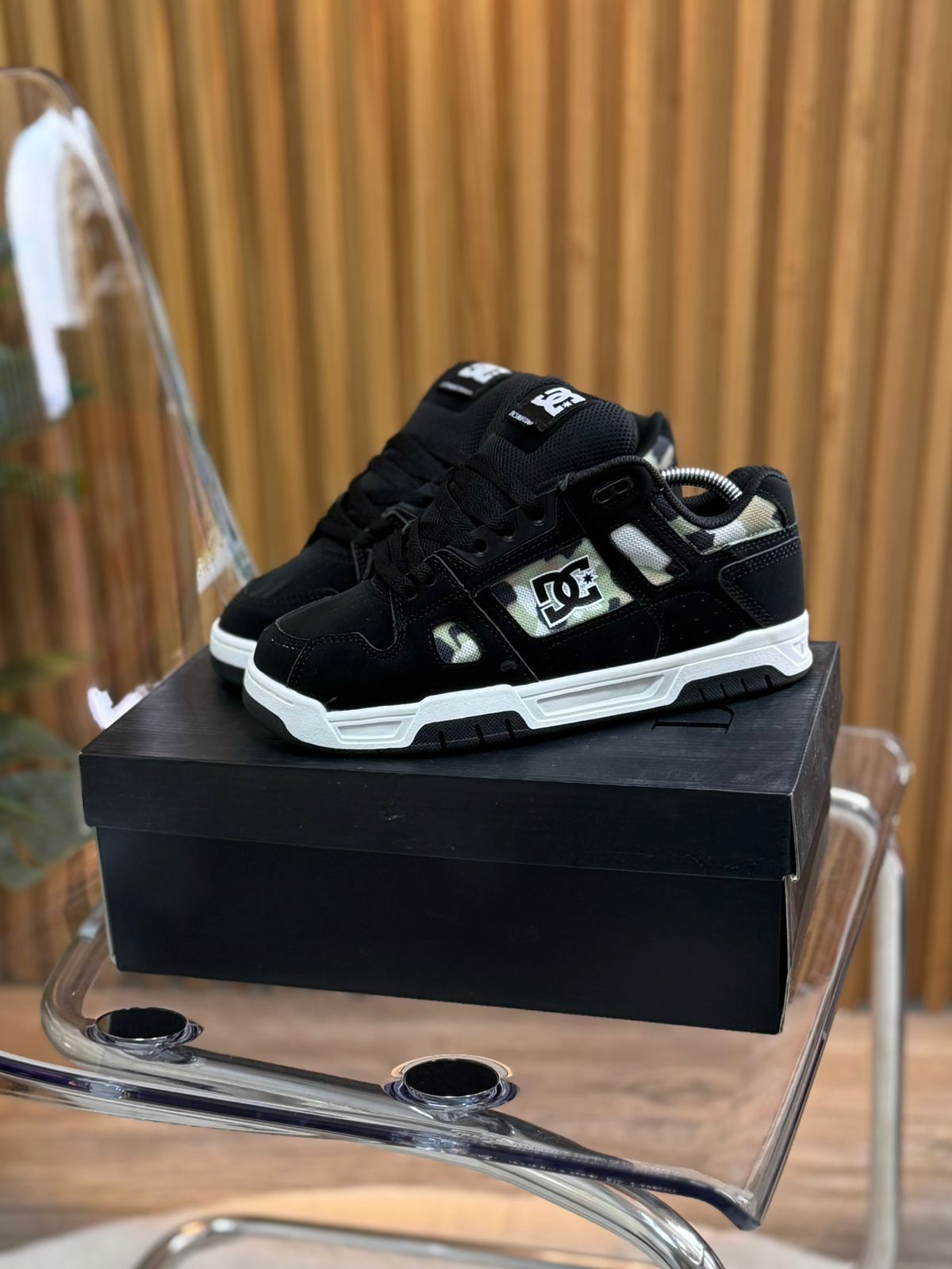DC Shoes Black & Silver Urban Edition