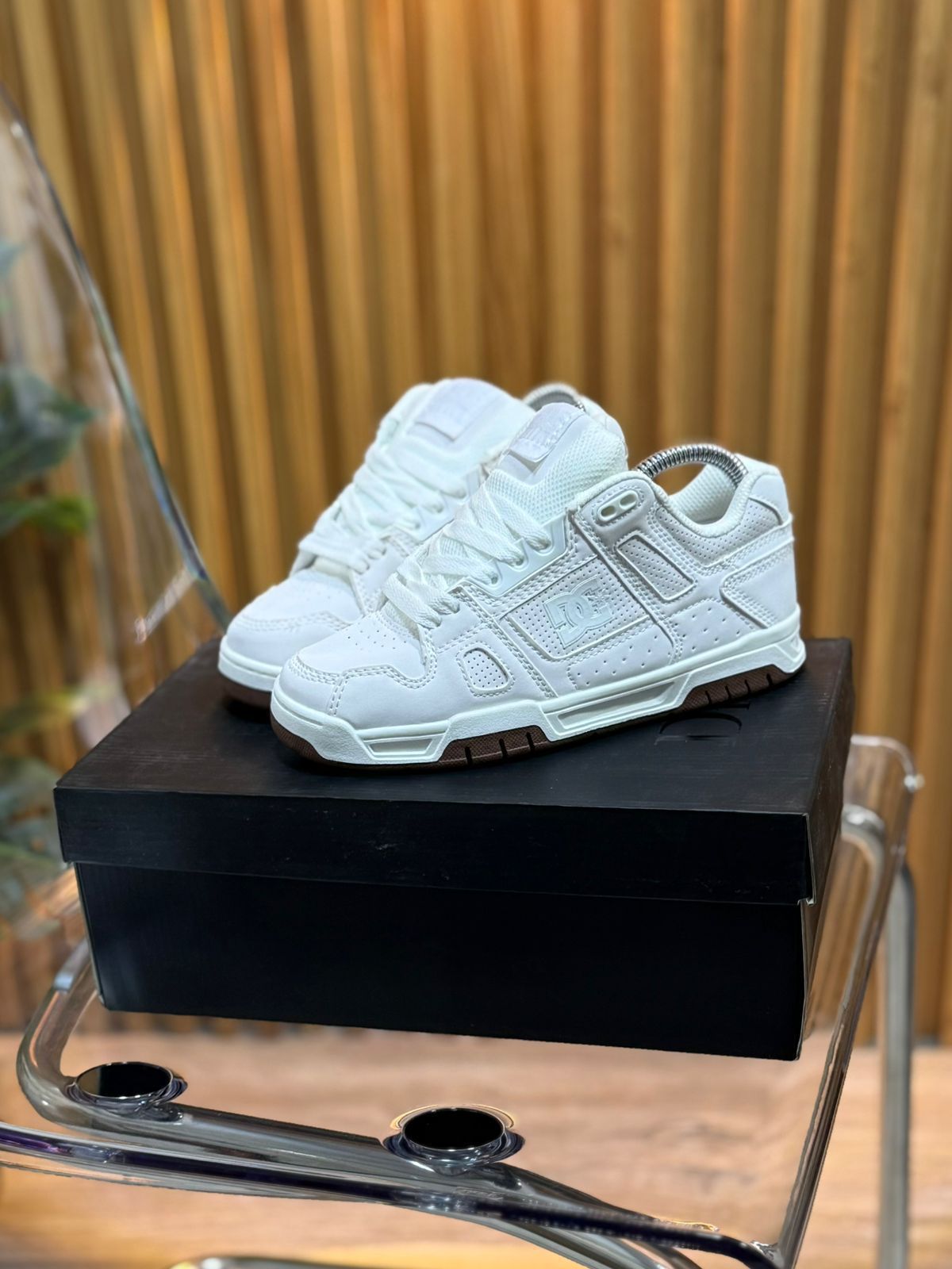 DC Shoes White & Black Classic