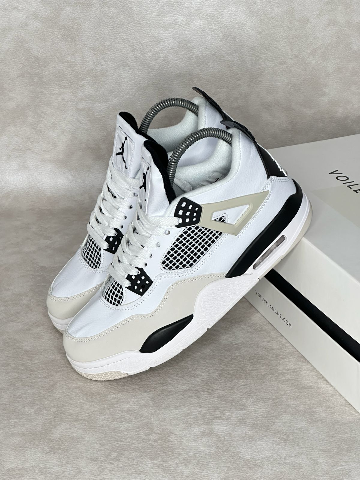 Jordan 4 Retro White Cement