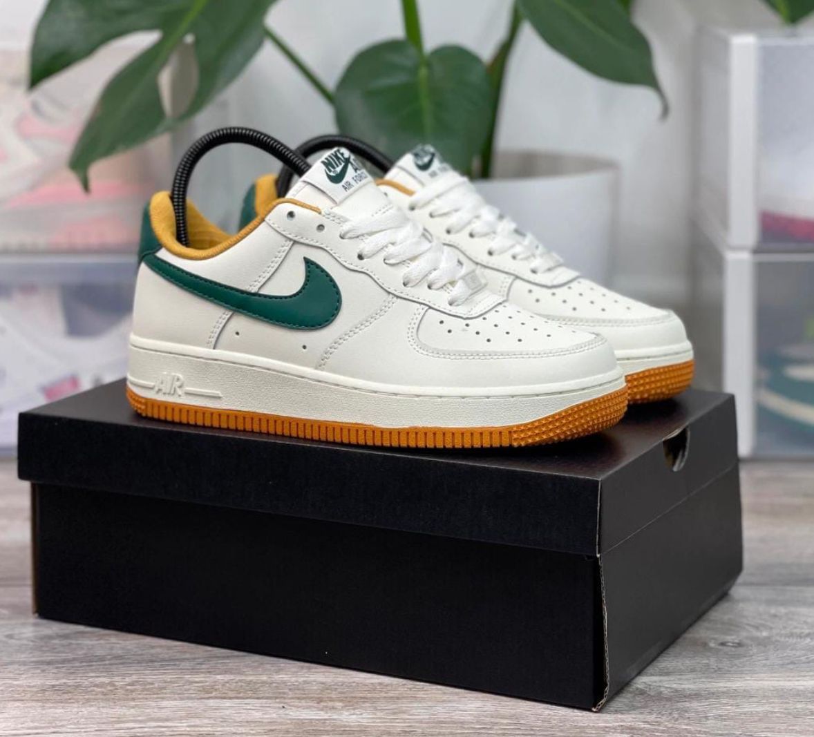 Nike Air Force 1 Green & Orange