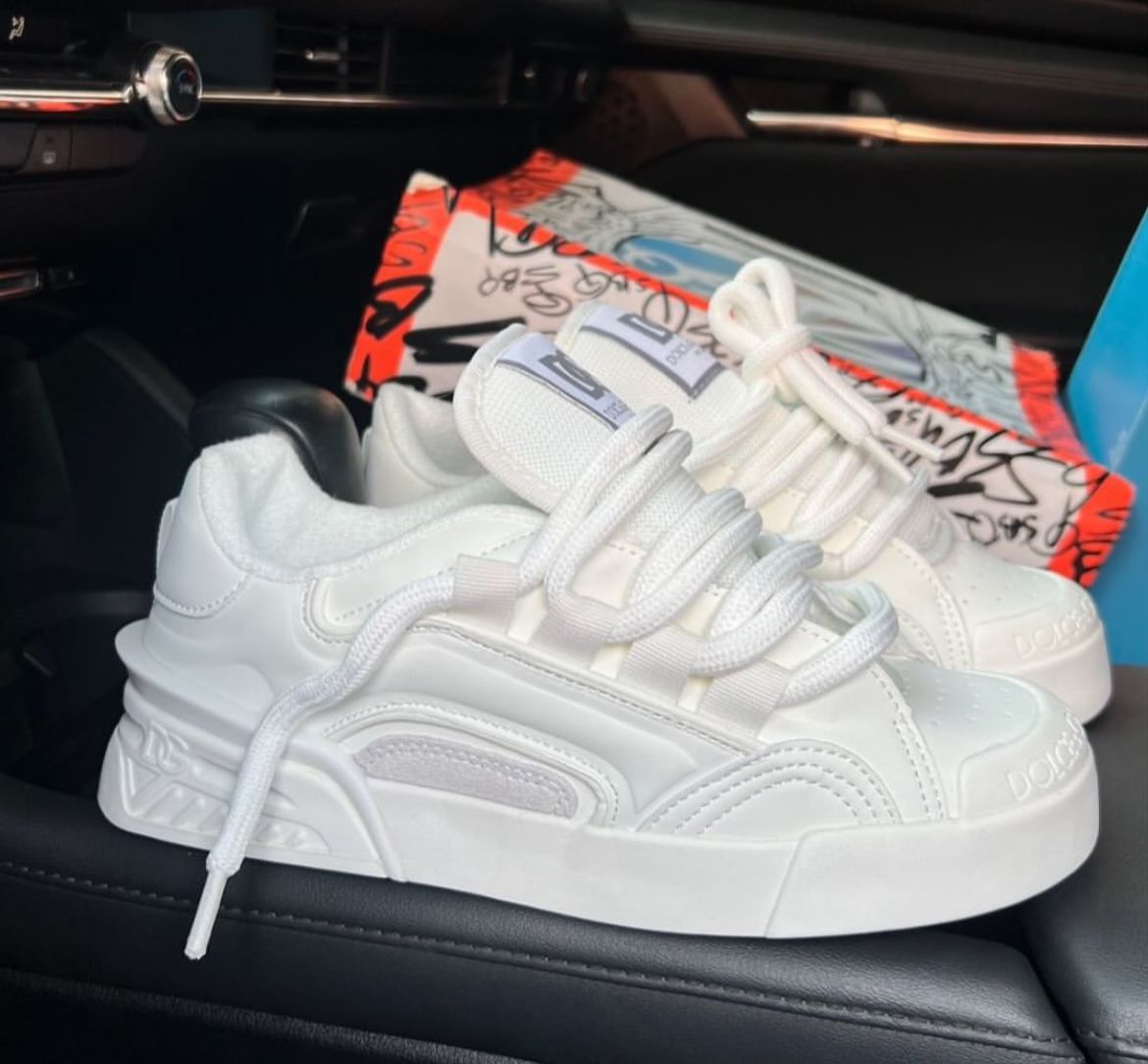 Nike Air Max 270 React